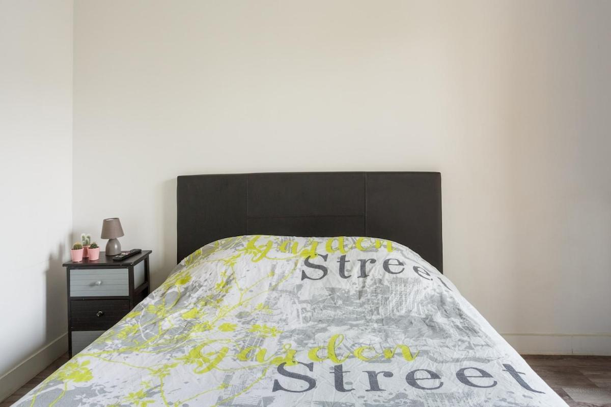 L'Escapade Parisienne Apartment อุลเน-ซู-บัว ภายนอก รูปภาพ